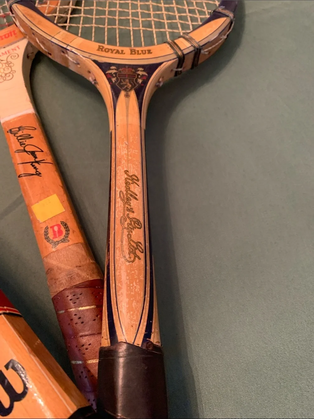 VTG Wooden Tennis Sportsman Man cave Gallery Wall Trophy/Pool Room  Nostalgic